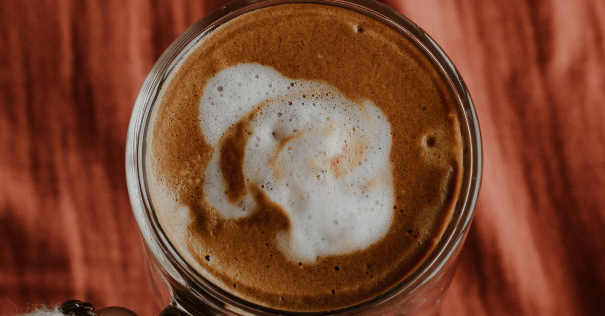 Café Manchado: ¿Qué es y en qué se diferencia del cortado?